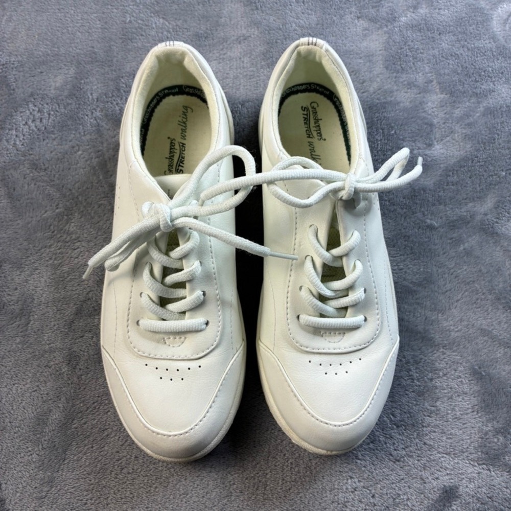 Grasshoppers Stretch Walking White Sneakers Womens 6 Low Top Lace Up EH-21594M